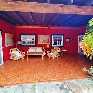 Magnificent With Panoramic Views Chalet Santa Cruz de Tenerife